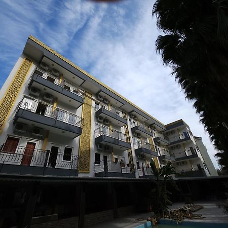 Santana Hotel بيلديبي المظهر الخارجي الصورة