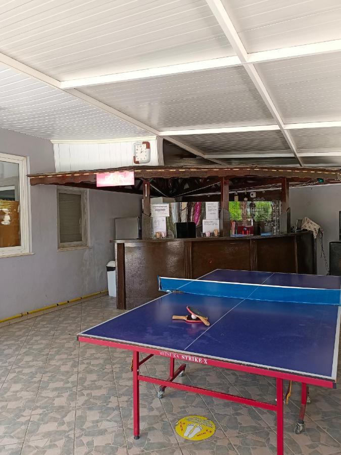 Santana Hotel بيلديبي المظهر الخارجي الصورة